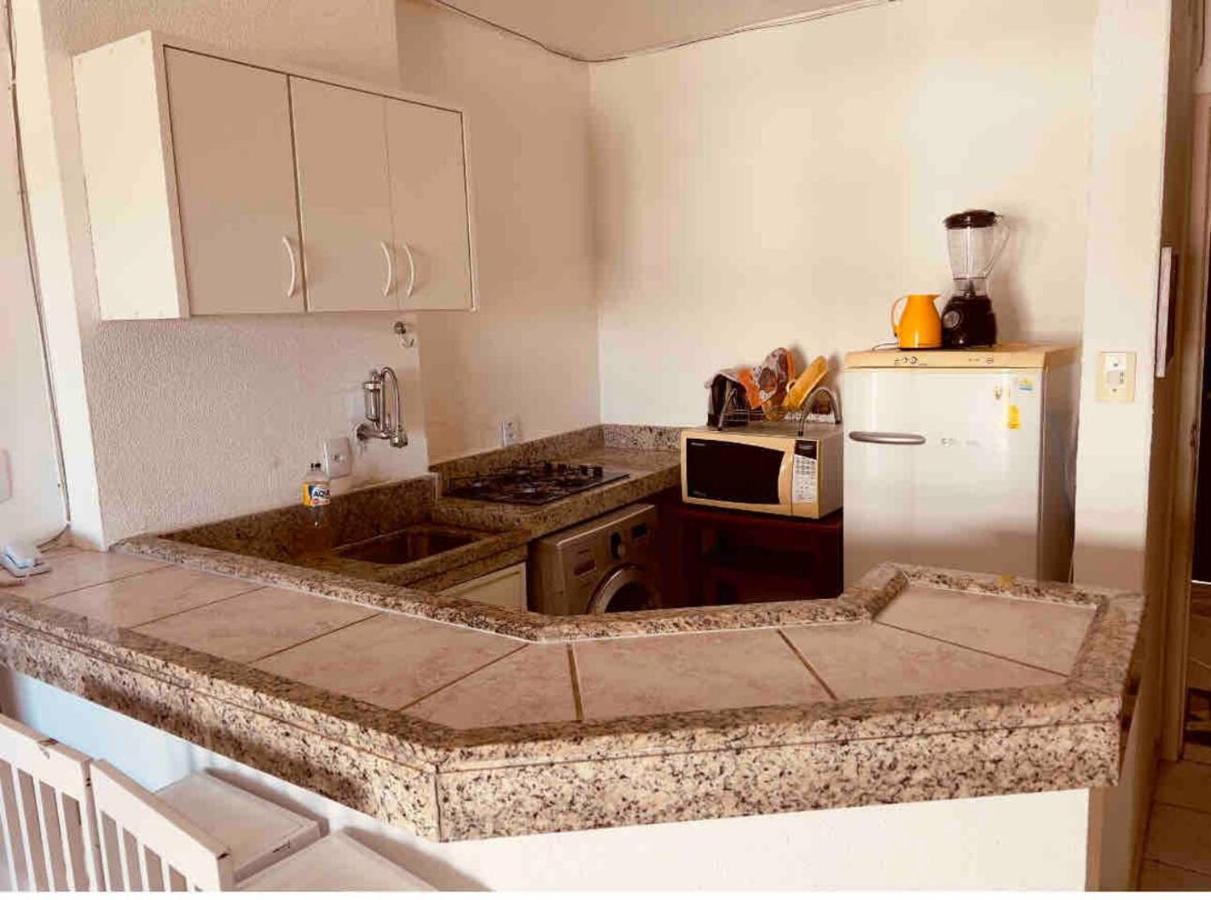 Apartamento Maravilhoso, Completo,1 Quarto Com Cama Queen E Sofa Retratil, Bi Cama Embutida, Colchao Extra, Vista Pro Mar, Dormem 5, Pe Na Areia, Jacuzzi, Piscina Wifi,Self Checkin, Automatizado Appartement Florianópolis Buitenkant foto