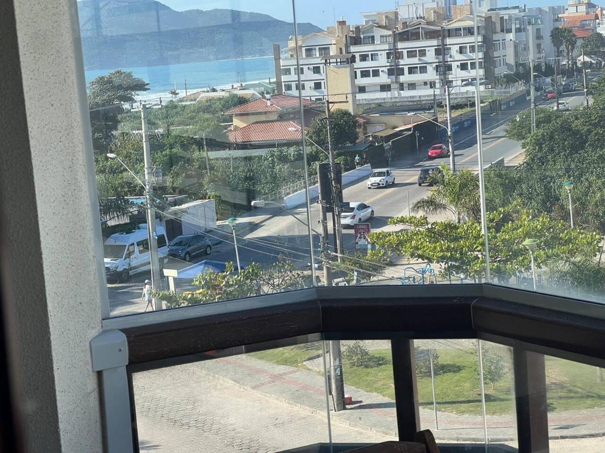 Apartamento Maravilhoso, Completo,1 Quarto Com Cama Queen E Sofa Retratil, Bi Cama Embutida, Colchao Extra, Vista Pro Mar, Dormem 5, Pe Na Areia, Jacuzzi, Piscina Wifi,Self Checkin, Automatizado Appartement Florianópolis Buitenkant foto